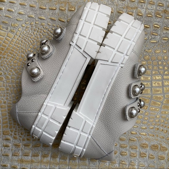 NWOT*Karl Lagerfeld Paris Cavan F21 Sneakers, Size 7M/37.5. - Picture 5 of 14